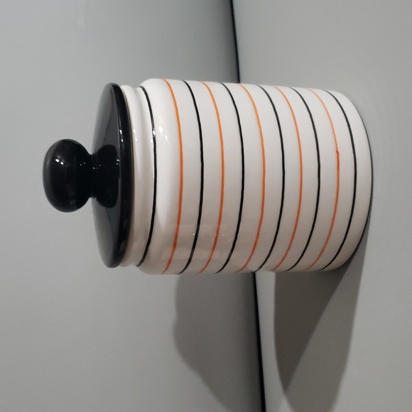 Hand Painted Ceramic Pumpkin Canister NWT - Picture 2 of 6